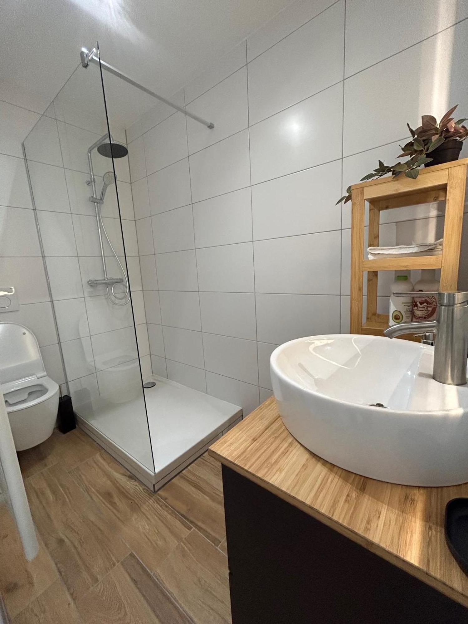 Julia Proximite A31 Thermes Lux *